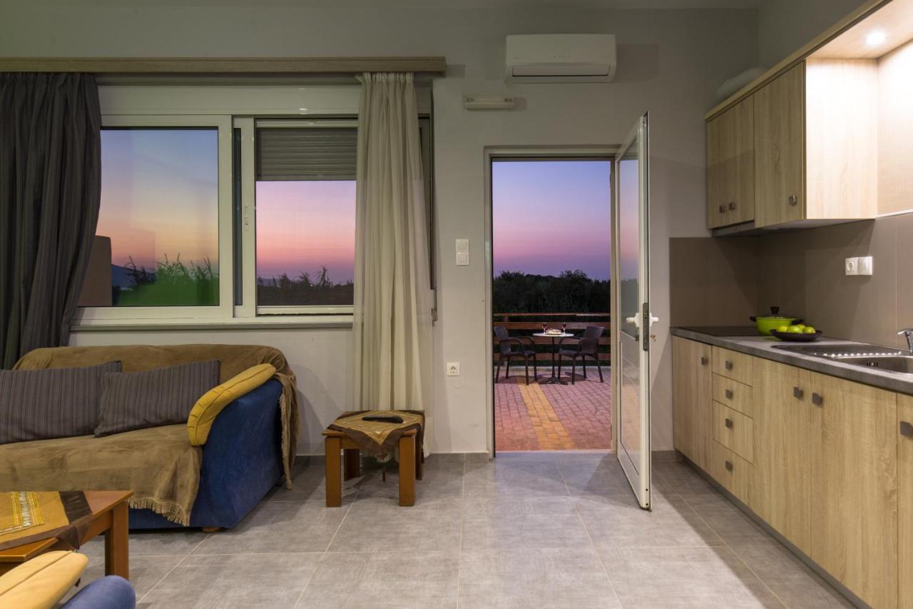 Nikis Apartments Kisamos Dhrapaniás Exteriör bild