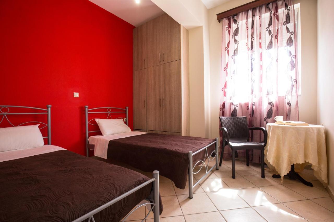 Nikis Apartments Kisamos Dhrapaniás Exteriör bild